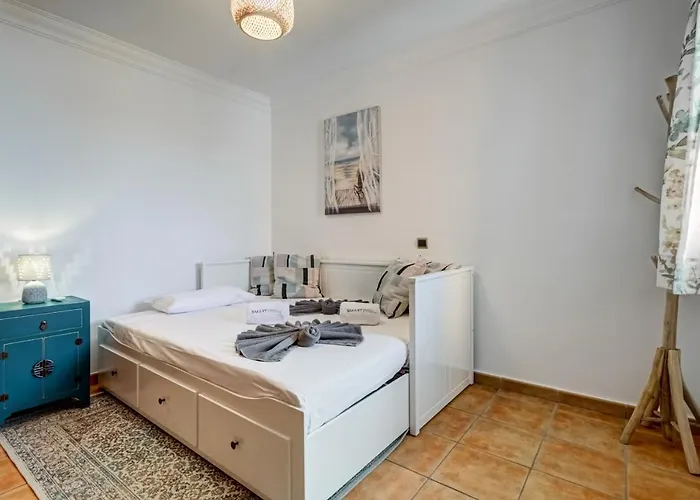 Nayara Sunset Апартаменти