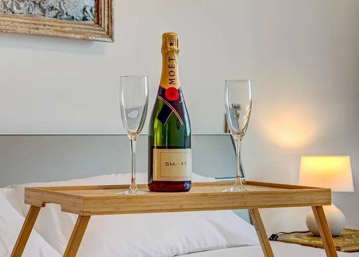 Nayara Sunset Апартаменти *